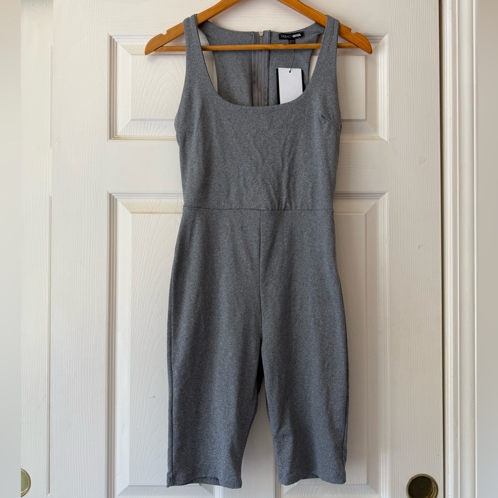 Fashion Nova Remedy For Everything Romper — Heather Grey, Size S (NWT)